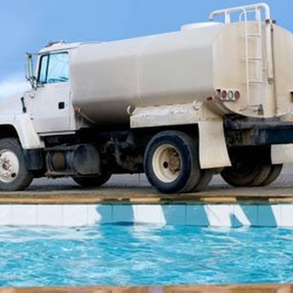 Abastecedora de Agua "La Pila"