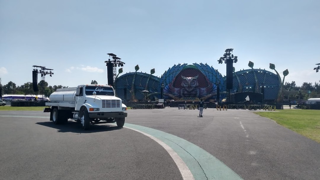 Pipas de Agua Potable Manantial de Reyes